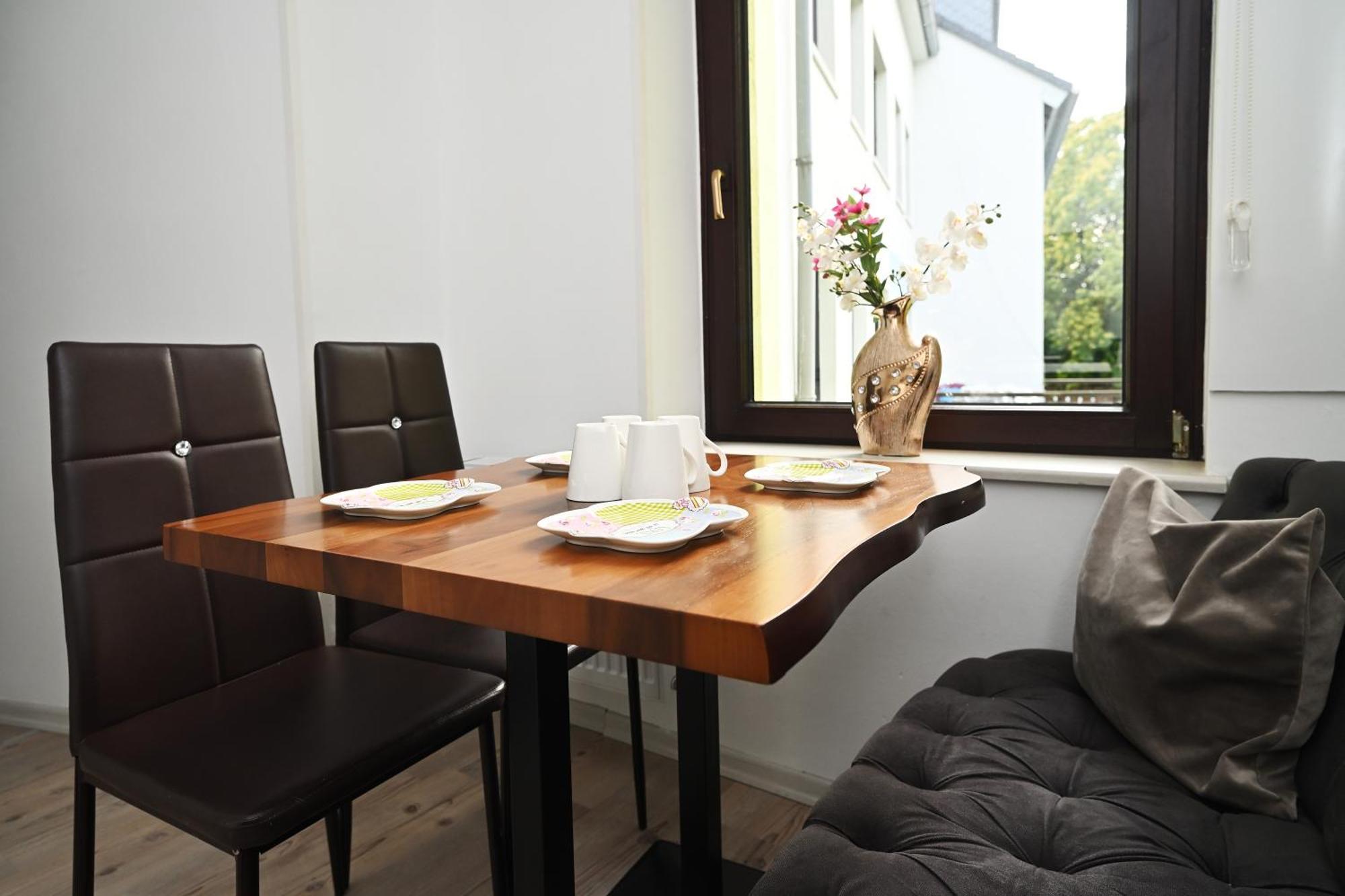 Ferienwohnung&Aparts By Kispet Group Hotels In Oberhausen Oberhausen  Eksteriør billede