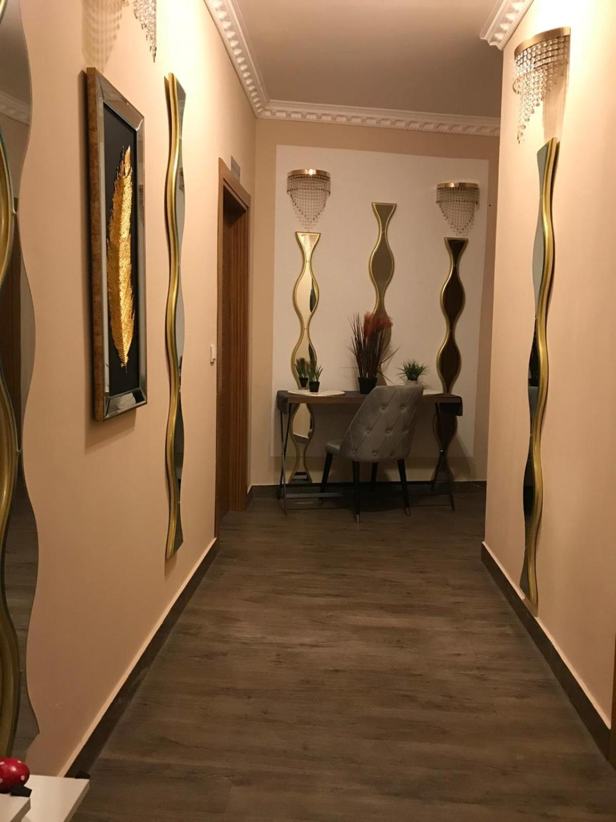 Ferienwohnung&Aparts By Kispet Group Hotels In Oberhausen Oberhausen  Eksteriør billede