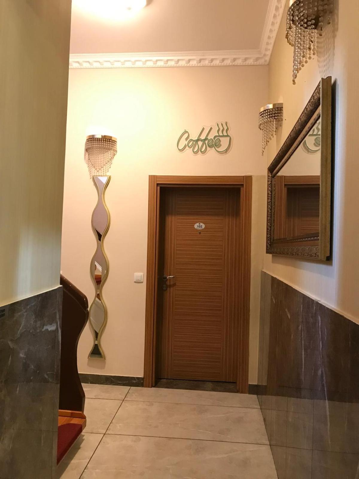 Ferienwohnung&Aparts By Kispet Group Hotels In Oberhausen Oberhausen  Eksteriør billede